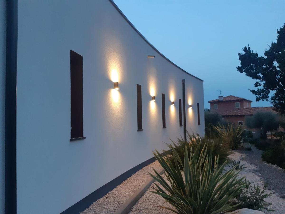 Apartments Bijou With Big Private Garden Near Umag Vilanija Luaran gambar
