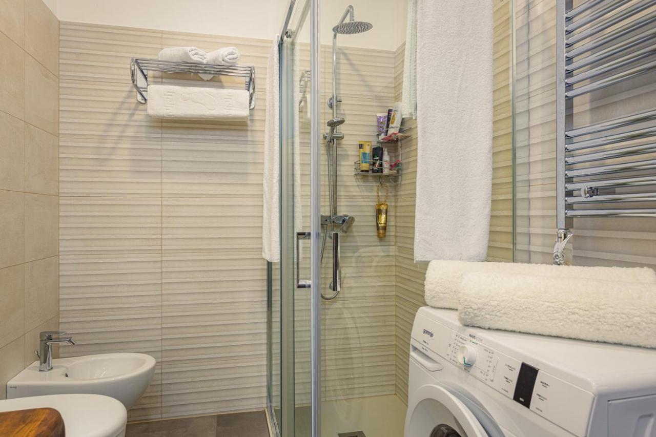 Apartments Bijou With Big Private Garden Near Umag Vilanija Luaran gambar